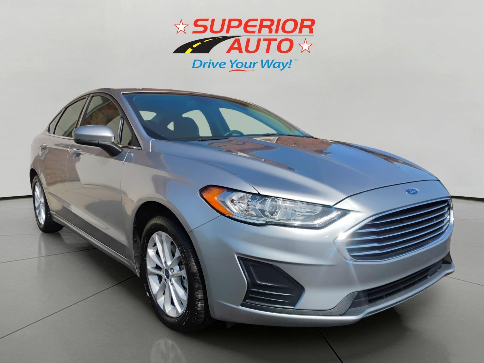 2020 Ford Fusion SE photo 1