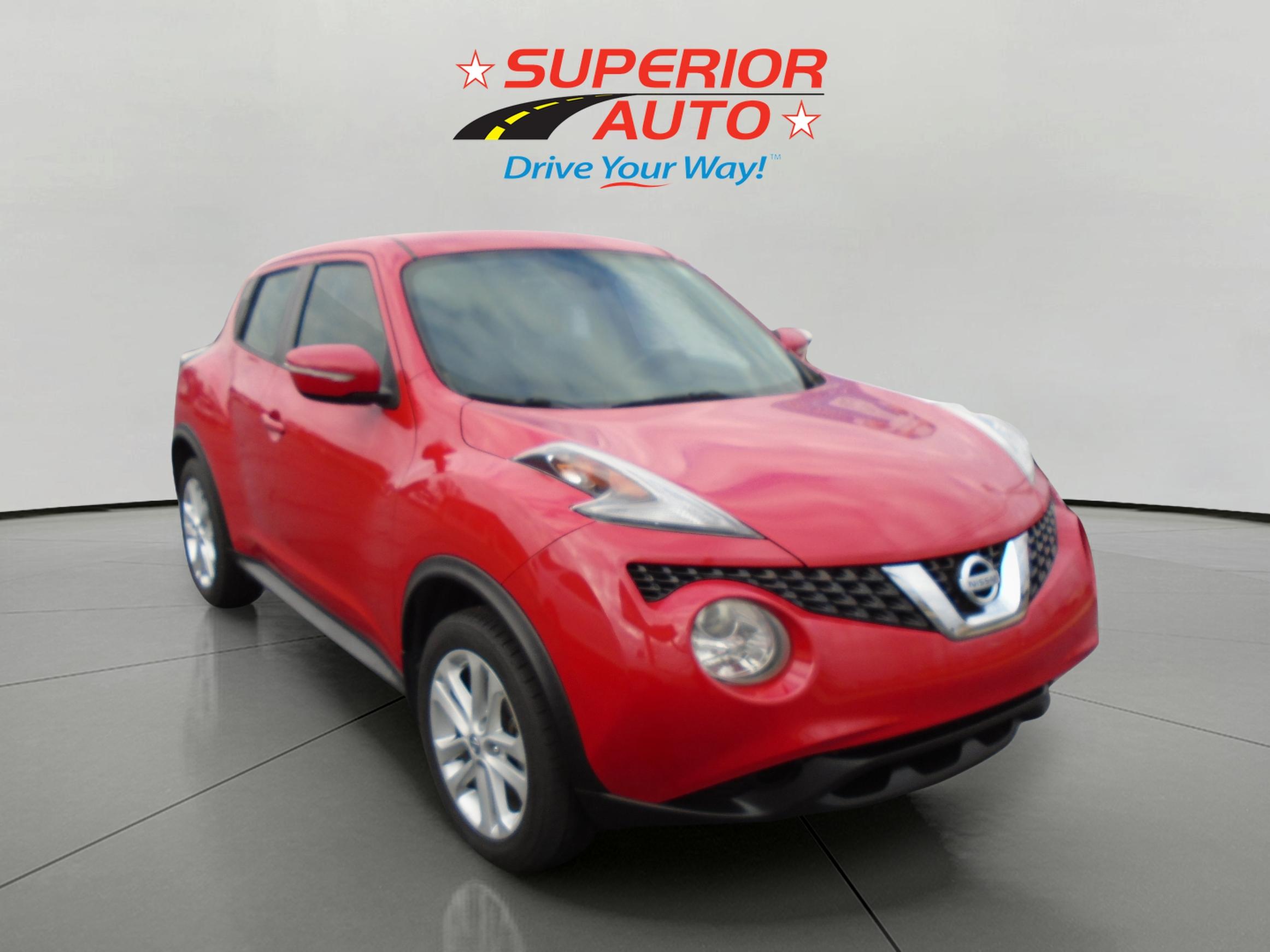 2015 Nissan JUKE S photo 1