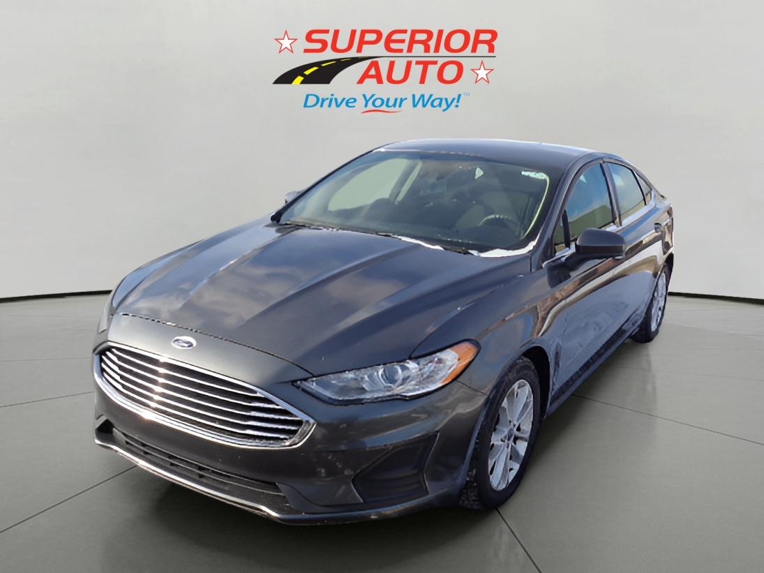 2020 Ford Fusion S's photo