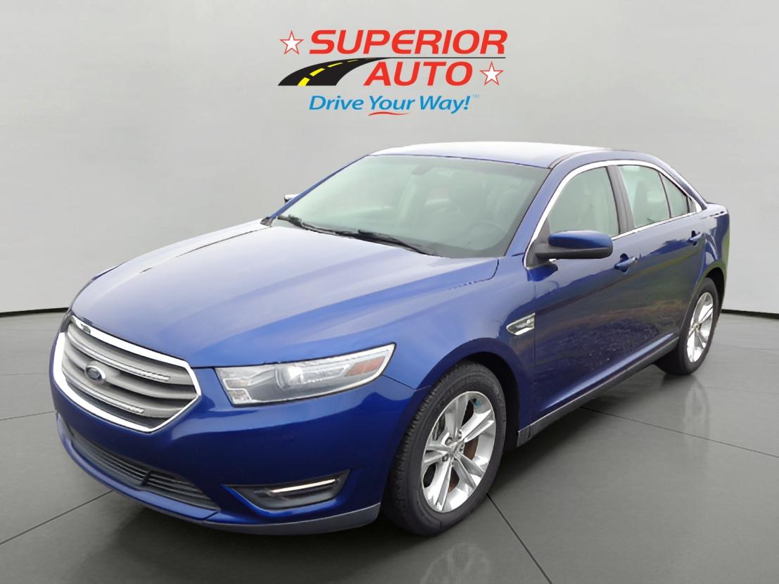 2014 Ford Taurus SEL's photo