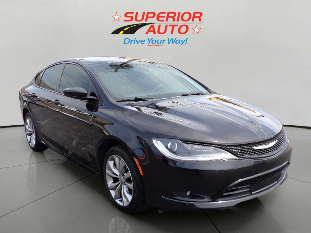 Chrysler 200