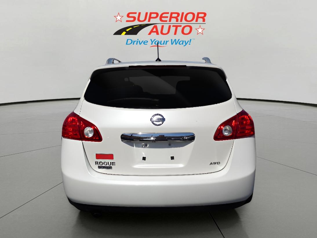 Nissan Rogue Select