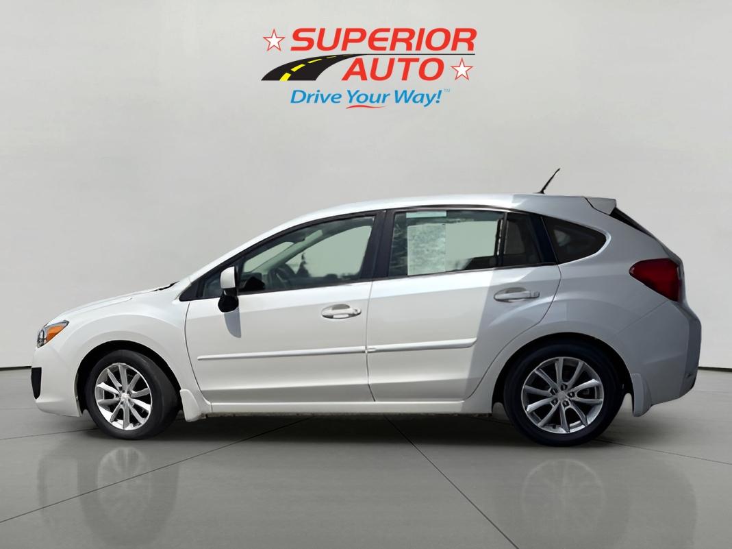 2014 Subaru Impreza 2.0i Premium photo 3