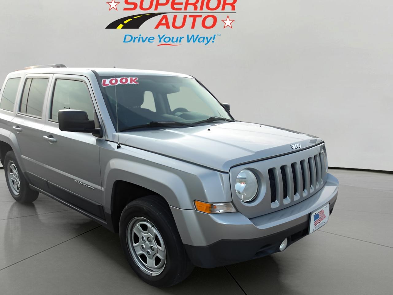2016 Jeep Patriot Sport photo 2