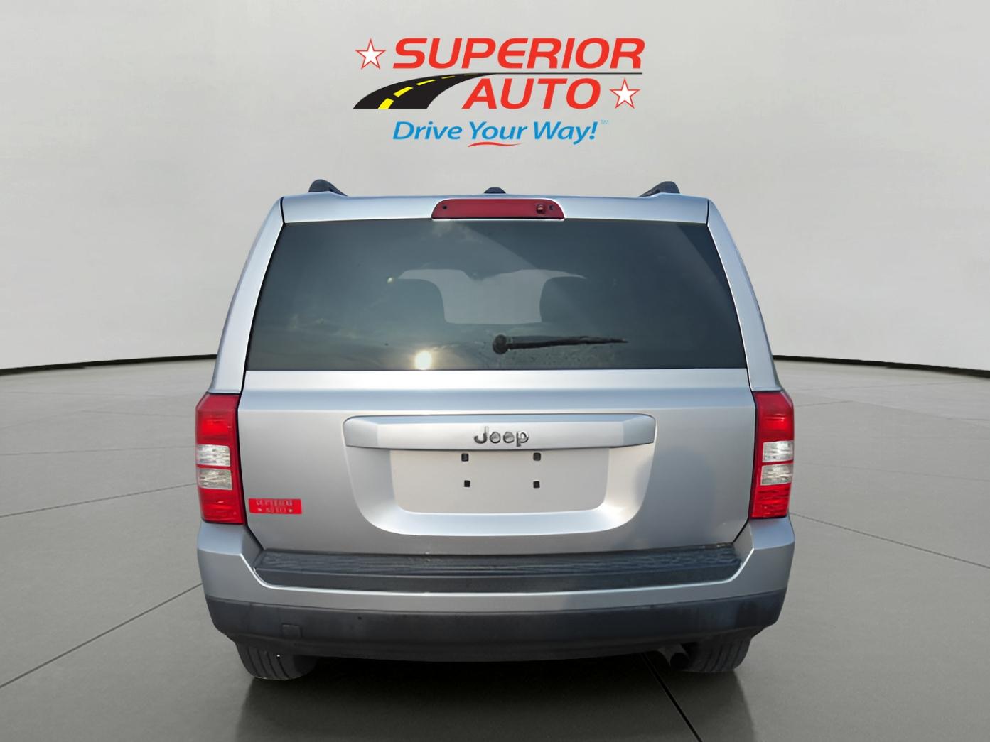 2016 Jeep Patriot Sport photo 4