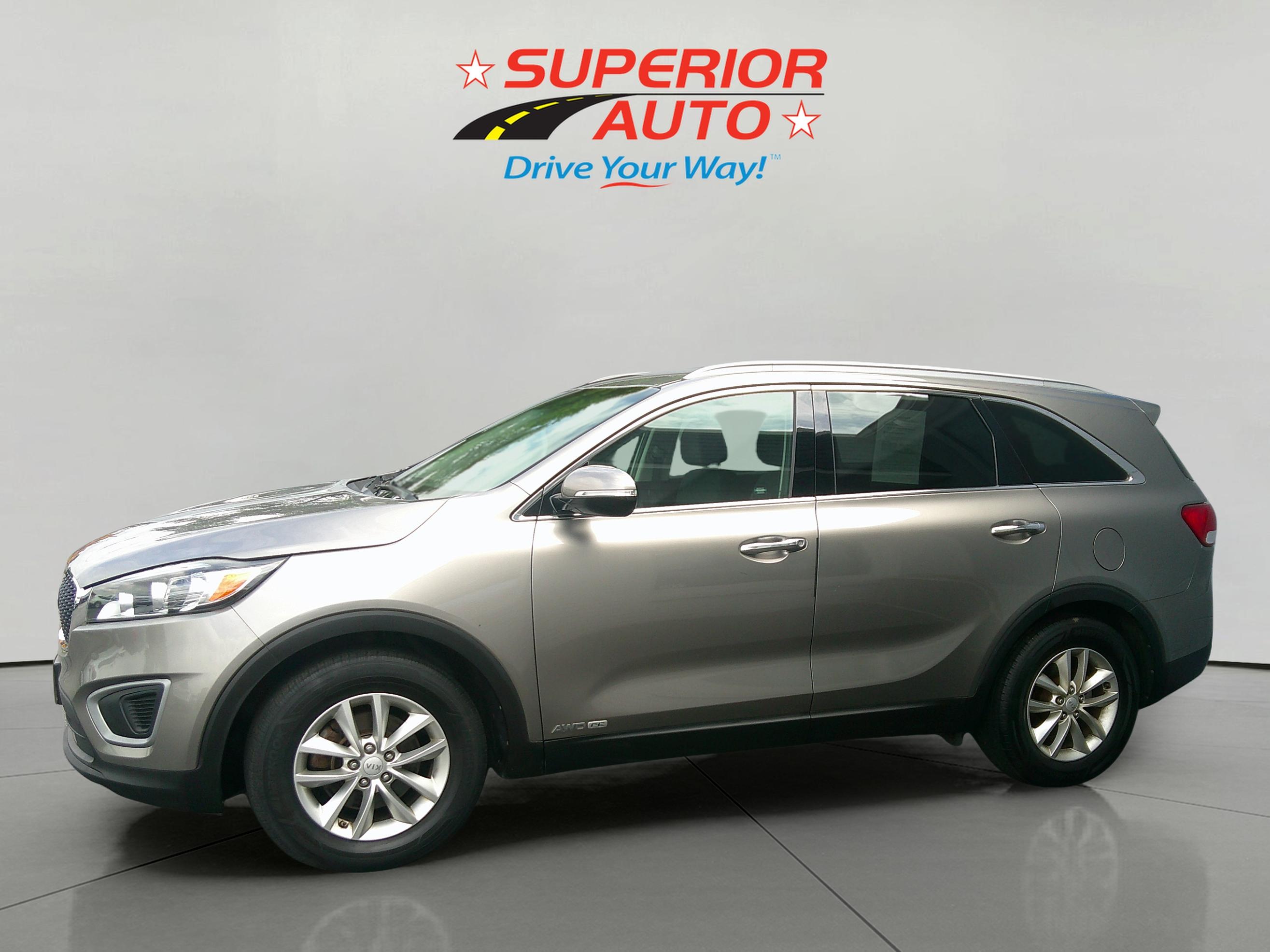 2016 Kia Sorento LX photo 3