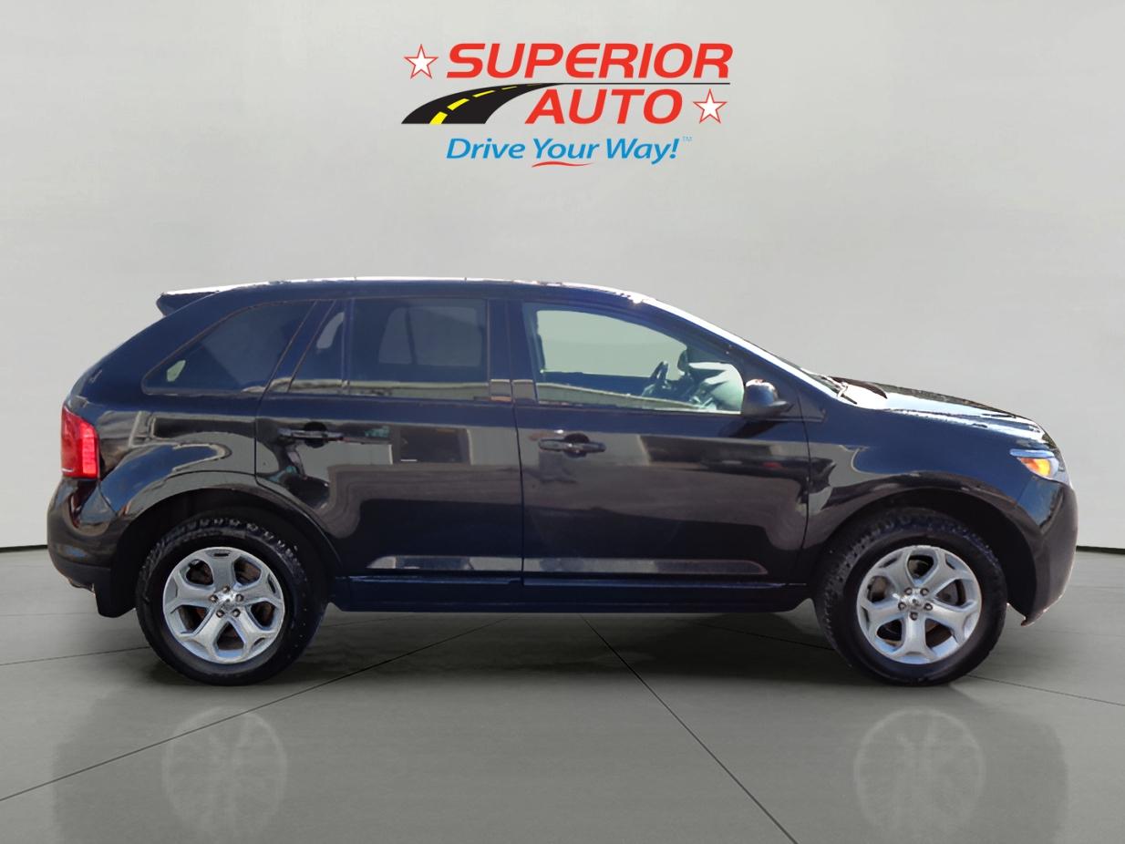 2013 Ford Edge SEL photo 4