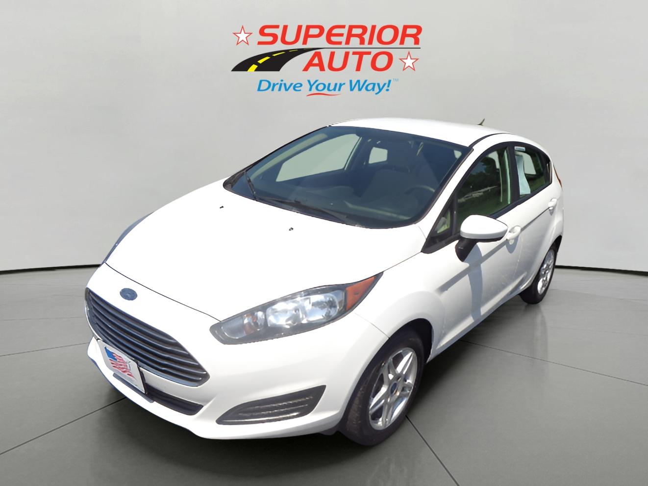 2019 Ford Fiesta SE's photo