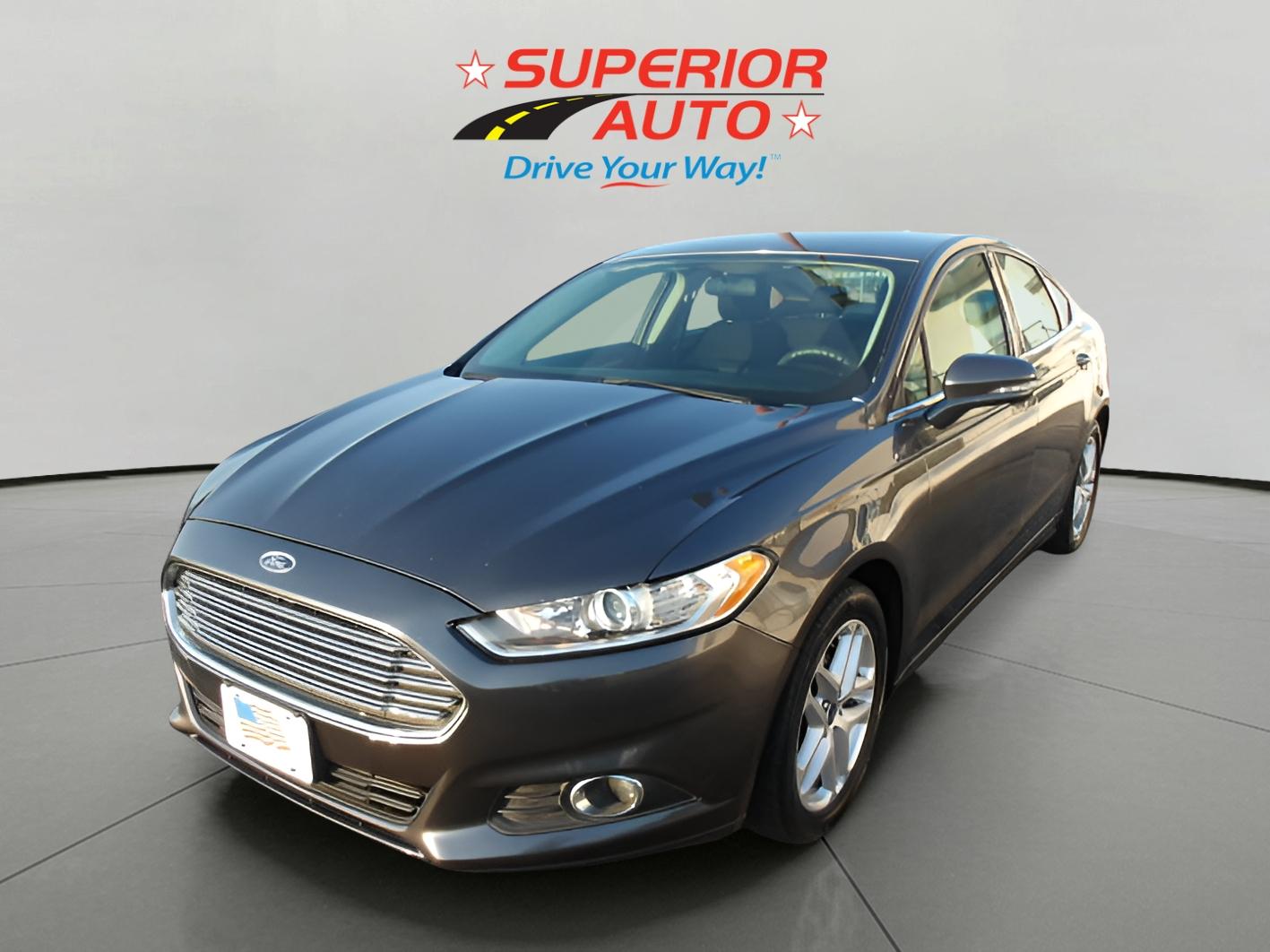 2016 Ford Fusion SE's photo