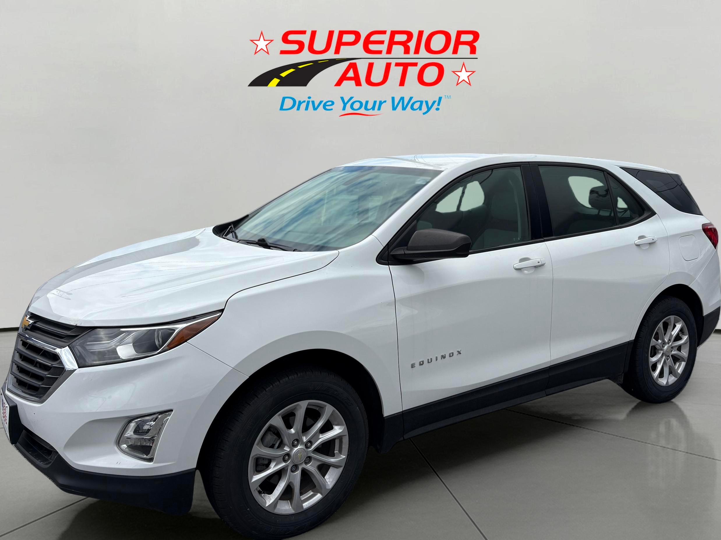 2019 Chevrolet Equinox LS's photo