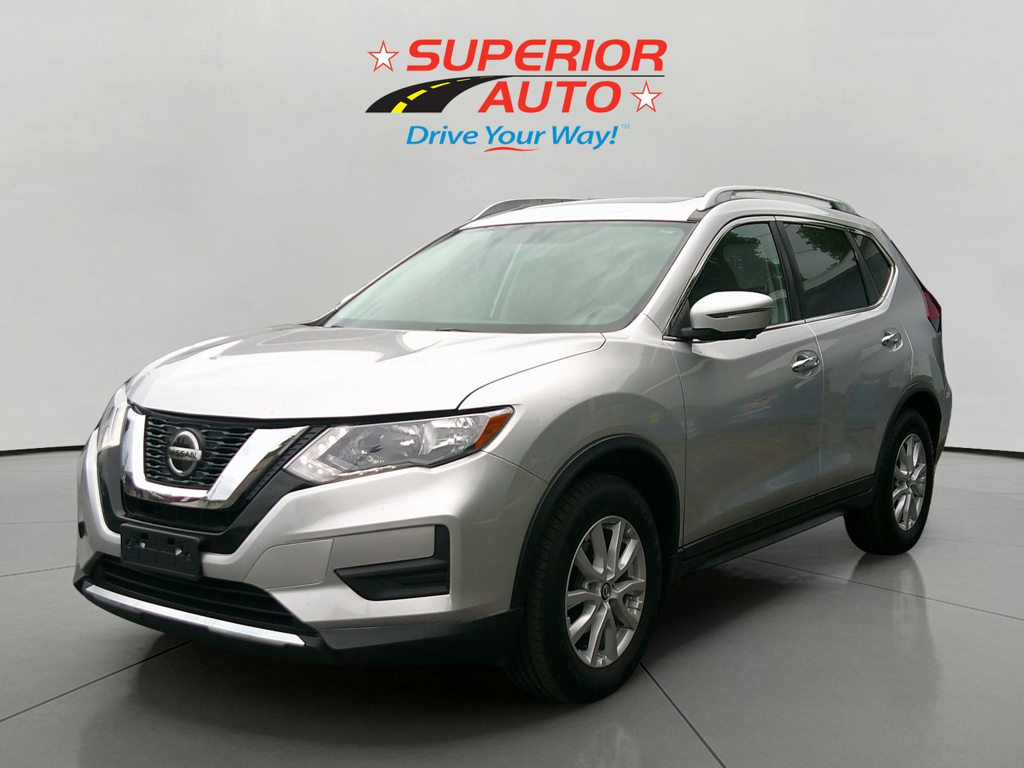 2018 Nissan Rogue SV's photo