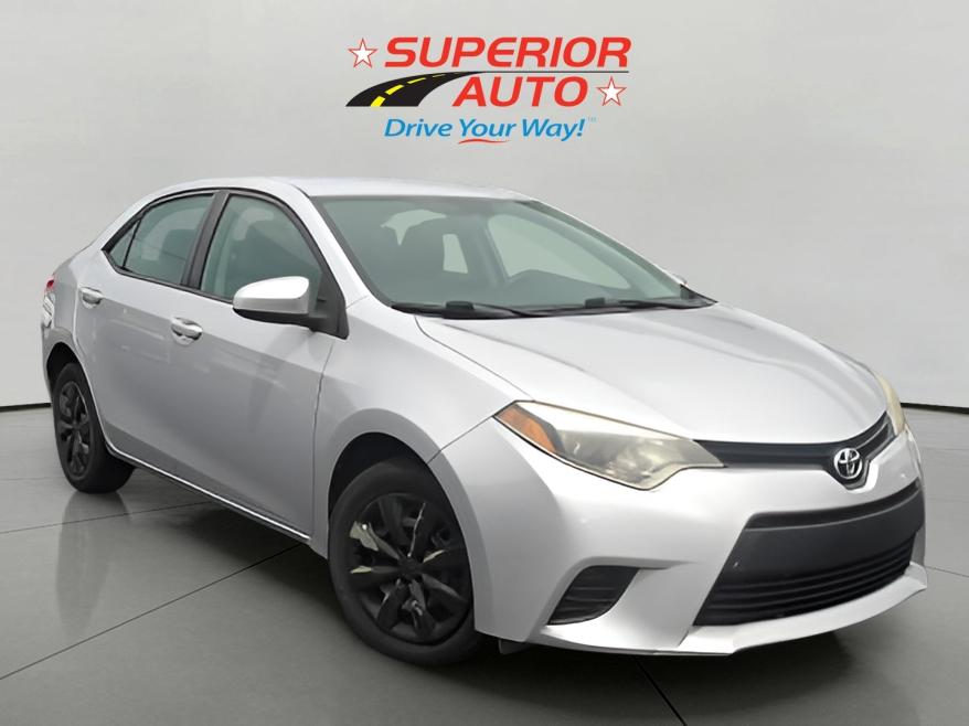 2014 Toyota Corolla LE photo 2
