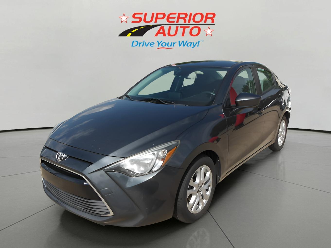 2017 Toyota Yaris iA Base's photo