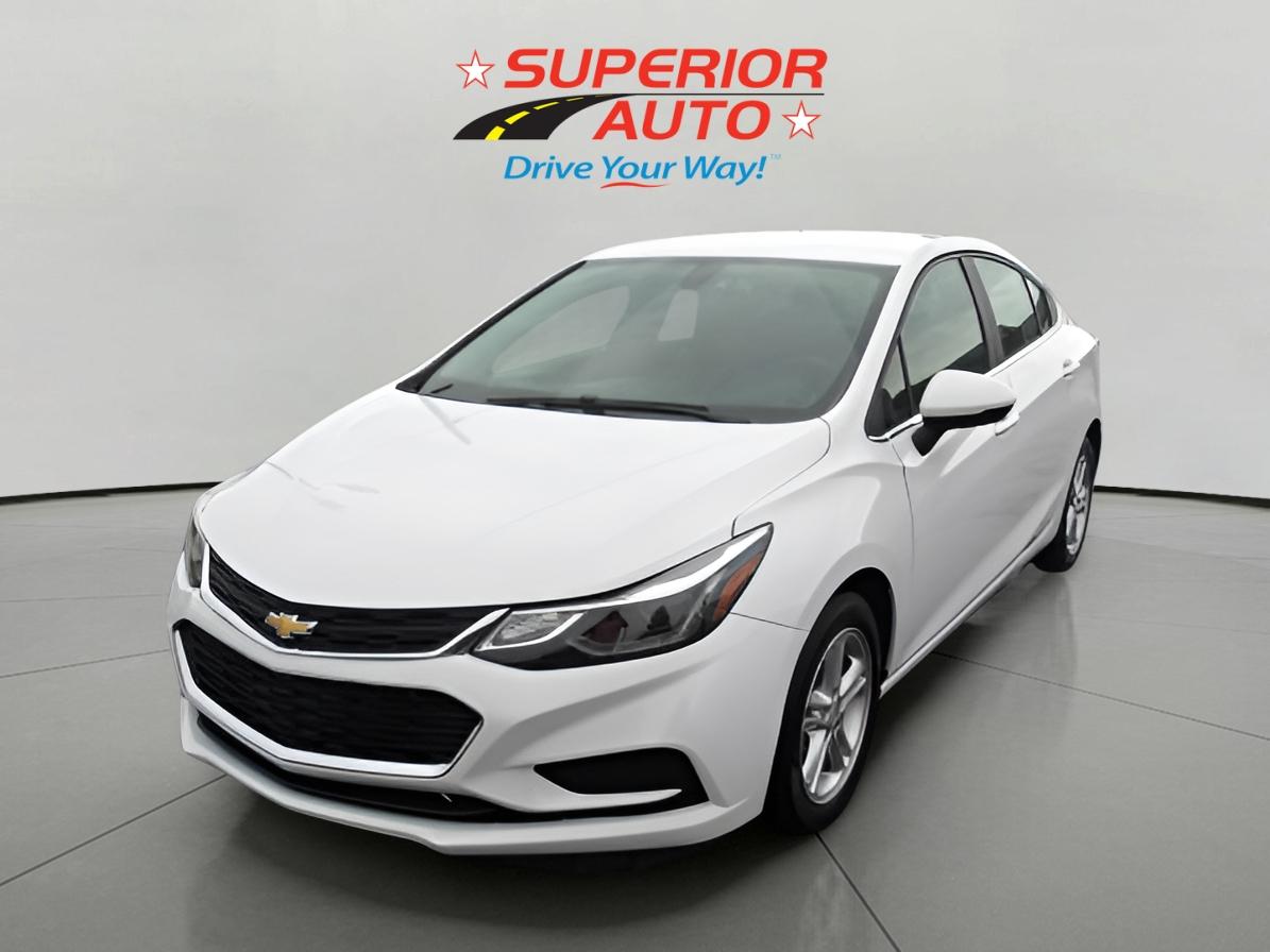 2017 Chevrolet Cruze LT's photo