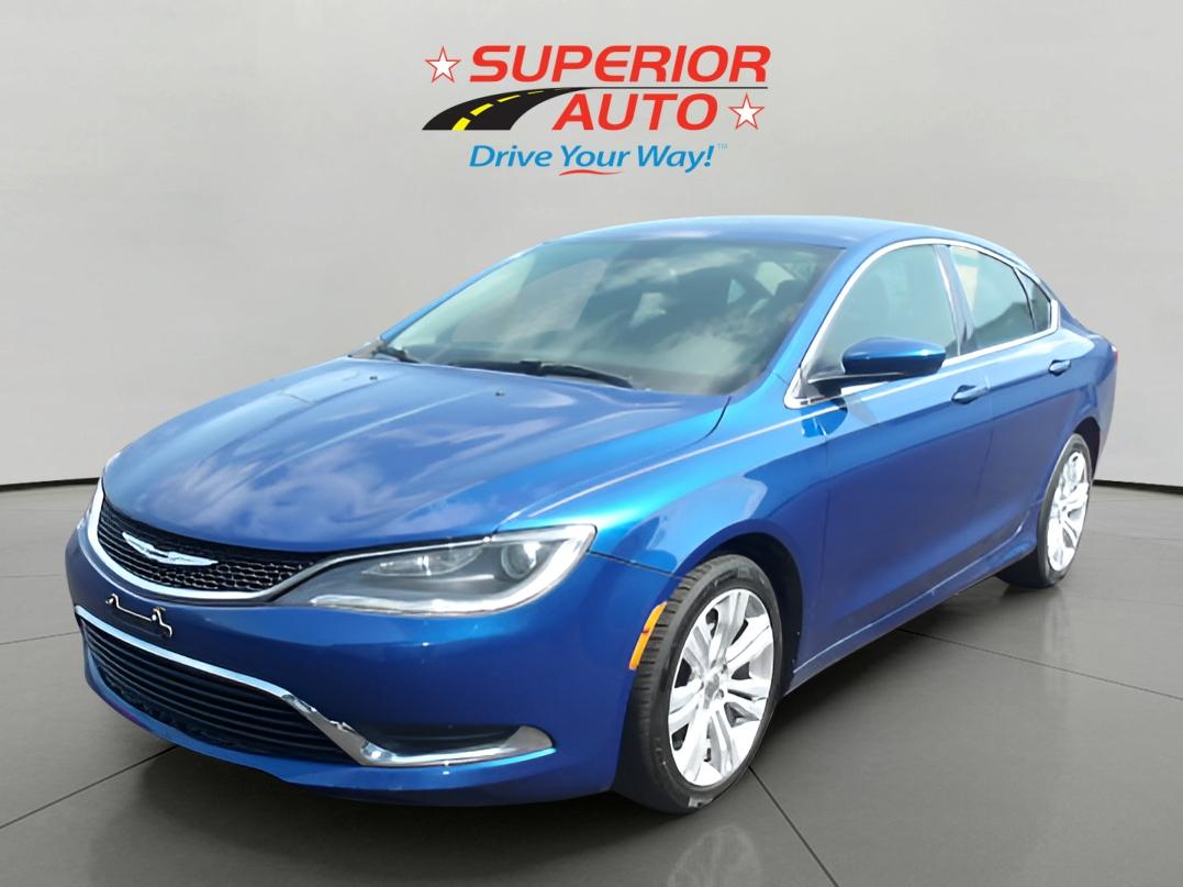 2016 Chrysler 200 Limited's photo