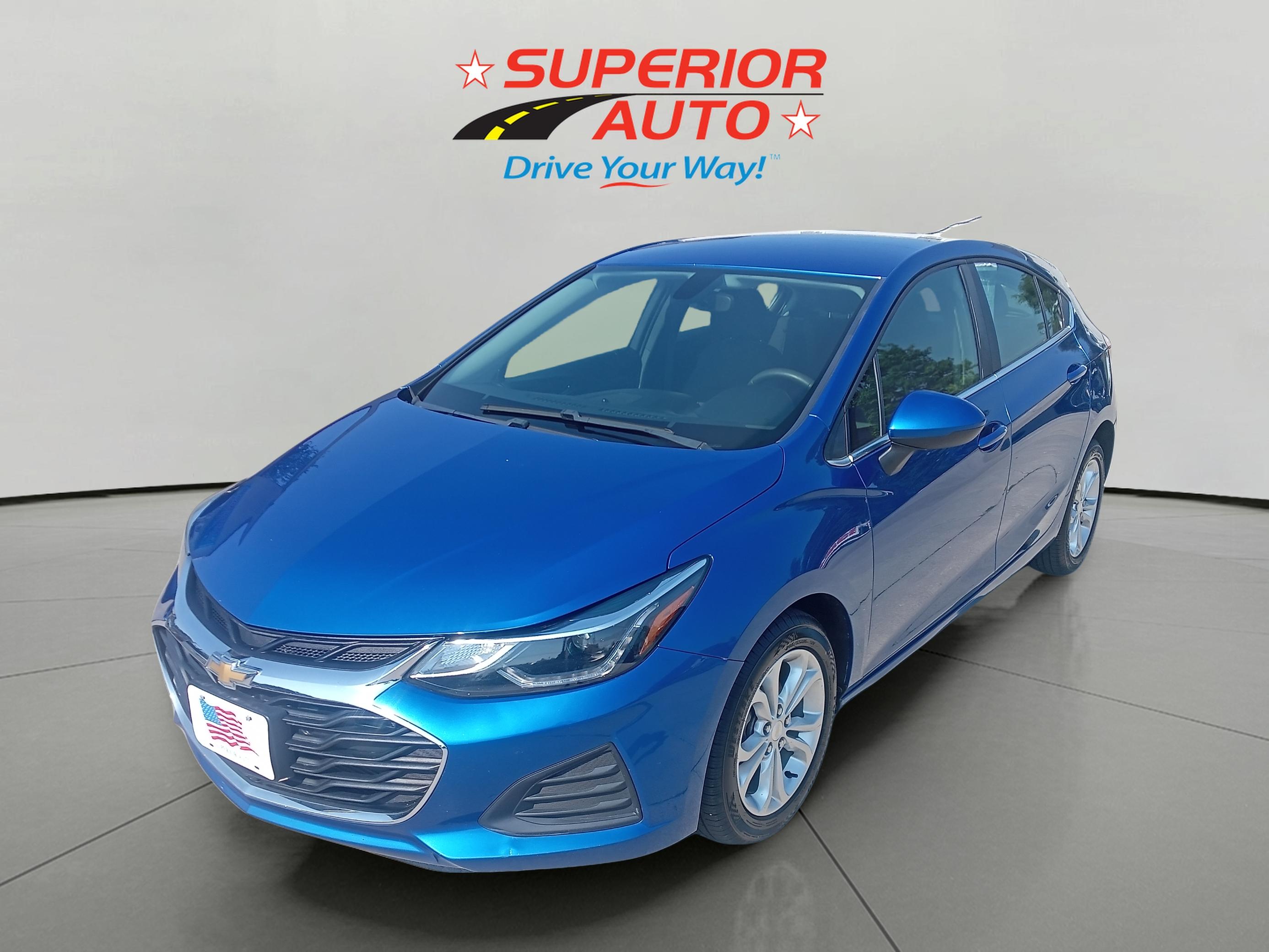 2019 Chevrolet Cruze LT's photo