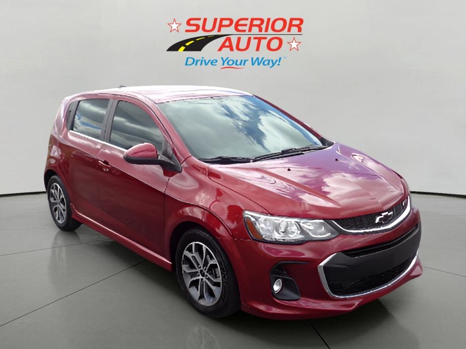 2020 Chevrolet Sonic LT photo 2