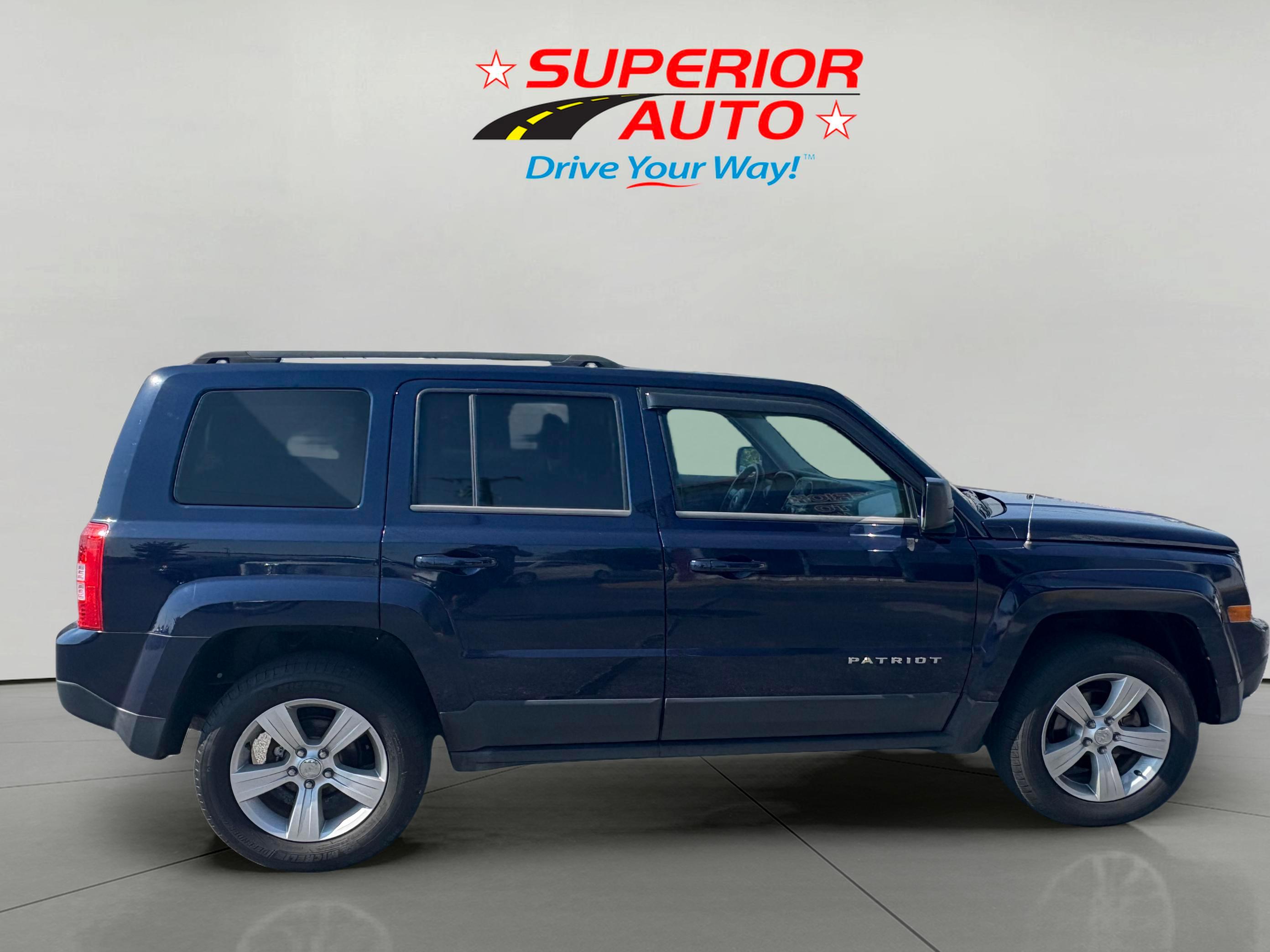 2014 Jeep Patriot Sport photo 3