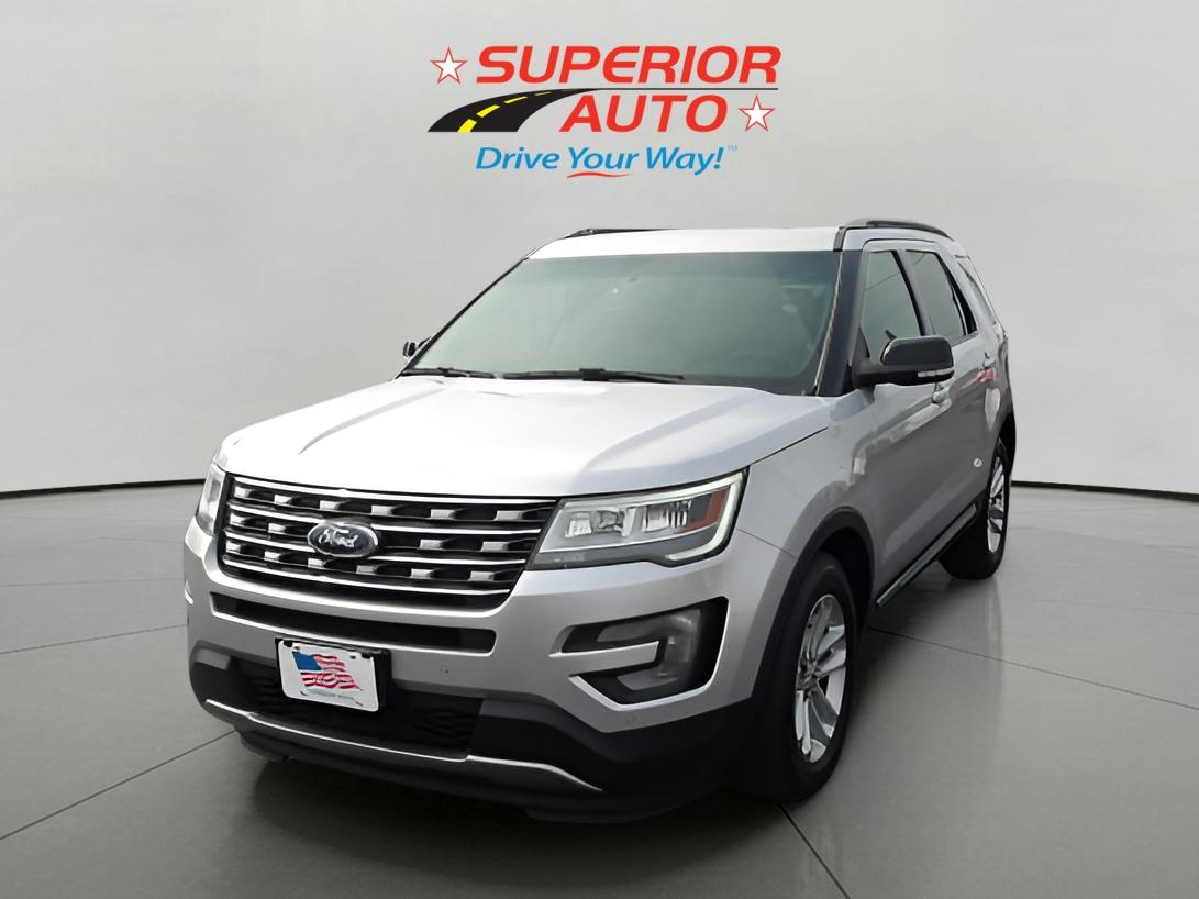 2017 Ford Explorer XLT's photo