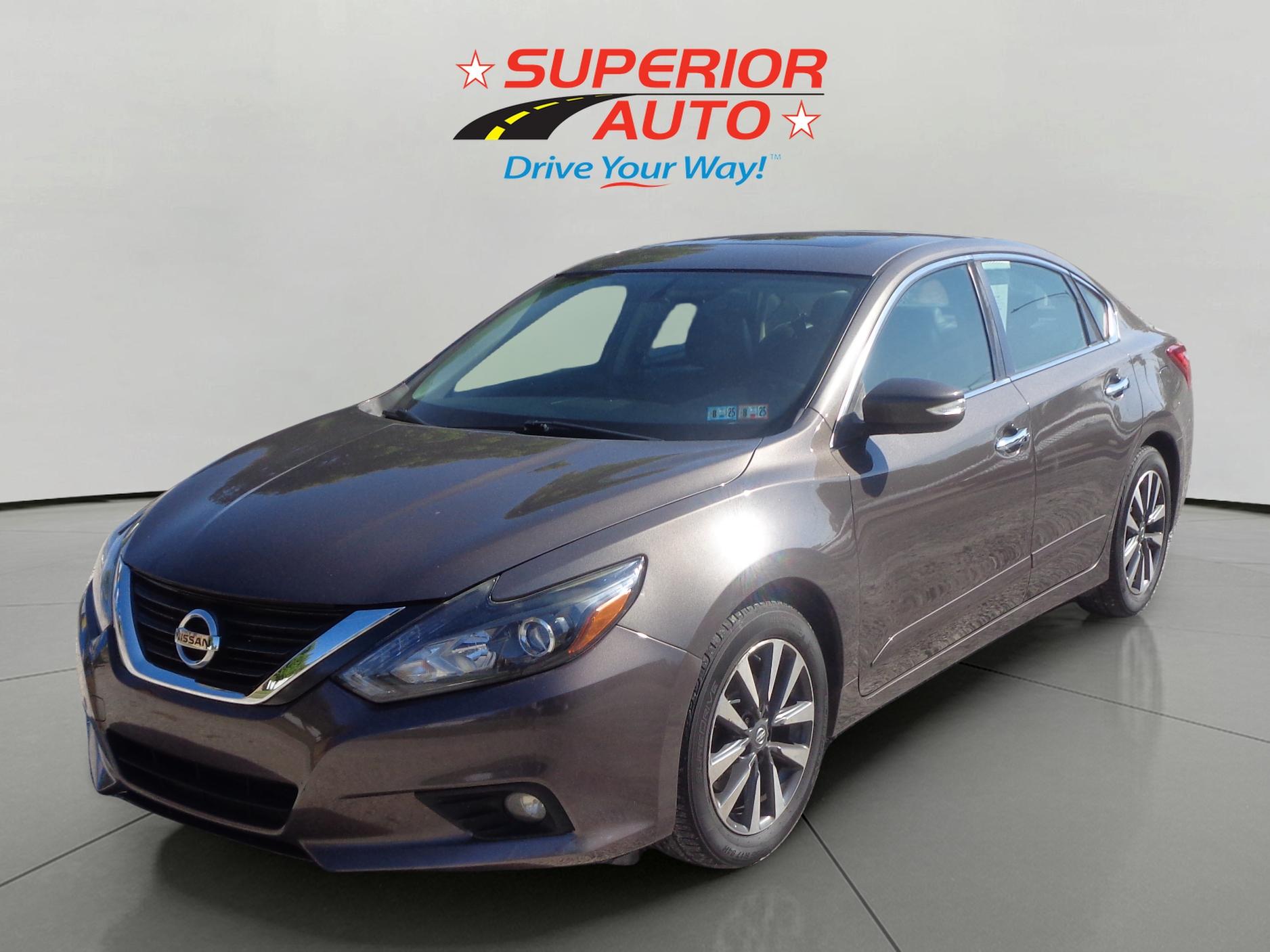 2016 Nissan Altima SL's photo