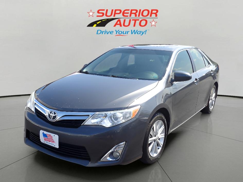 2012 Toyota Camry XLE's photo