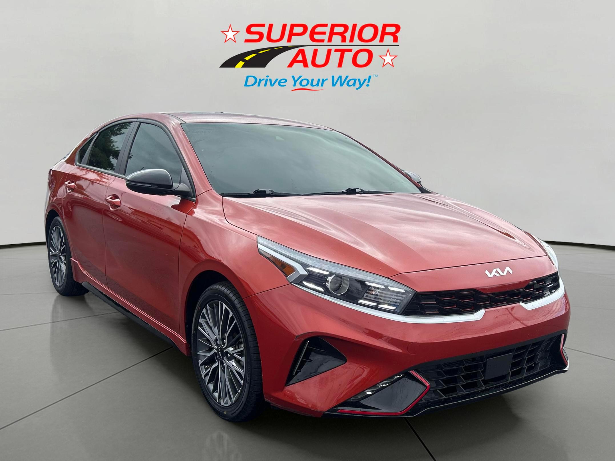 2023 Kia Forte GT-Line photo 2