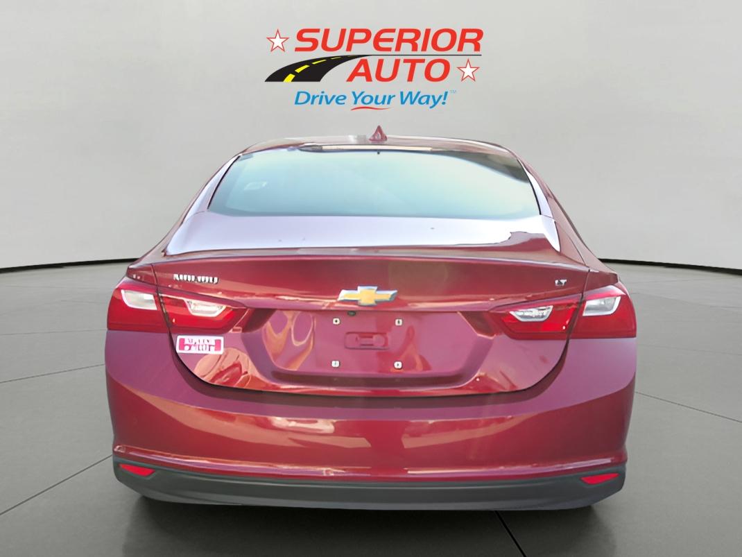 2017 Chevrolet Malibu 1LT photo 4