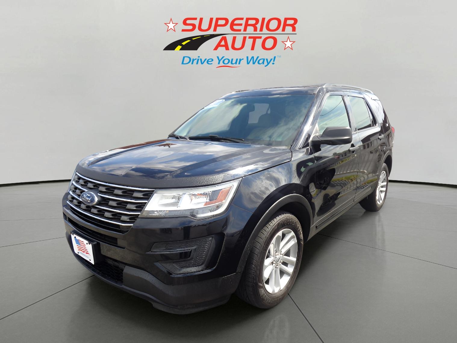 2017 Ford Explorer Base's photo