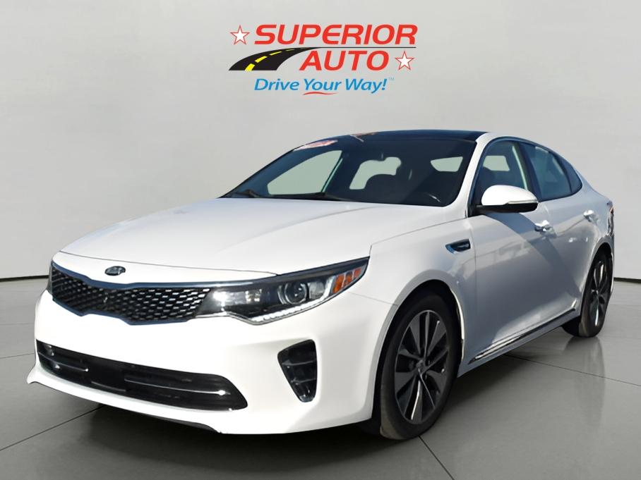 2016 Kia Optima SXL's photo
