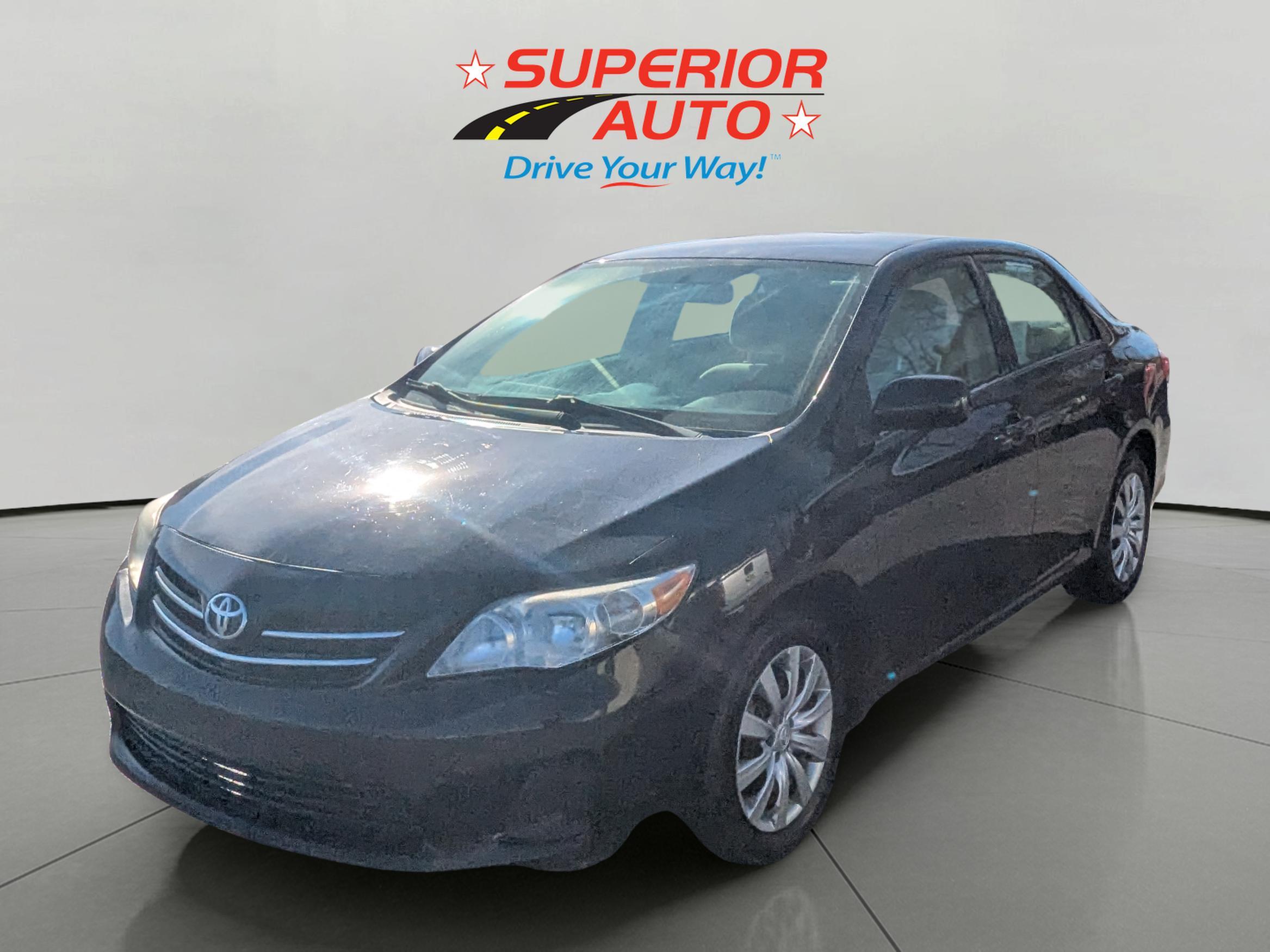 2013 Toyota Corolla LE's photo