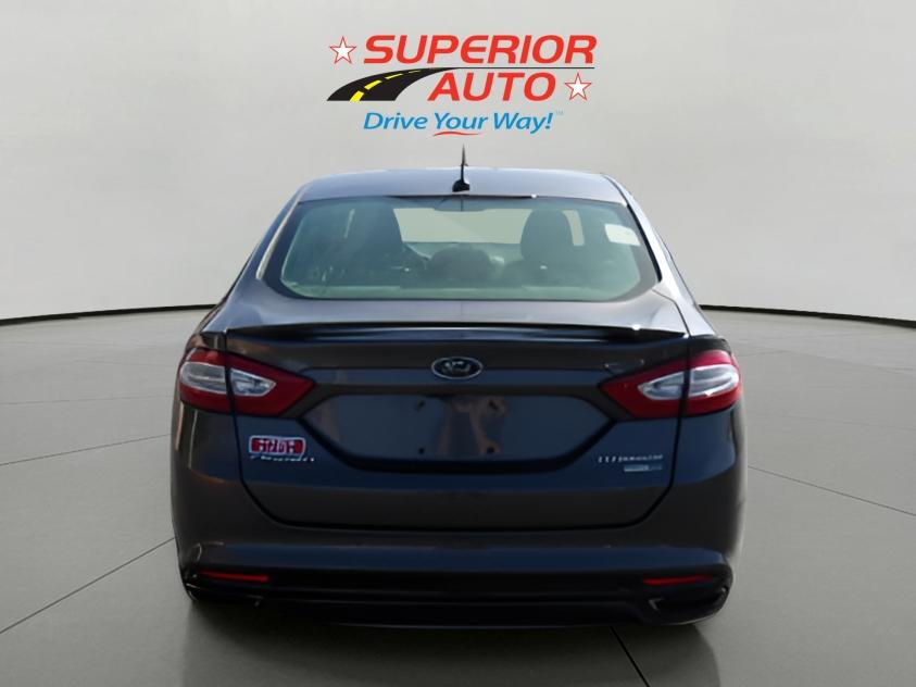 2016 Ford Fusion Titanium photo 4