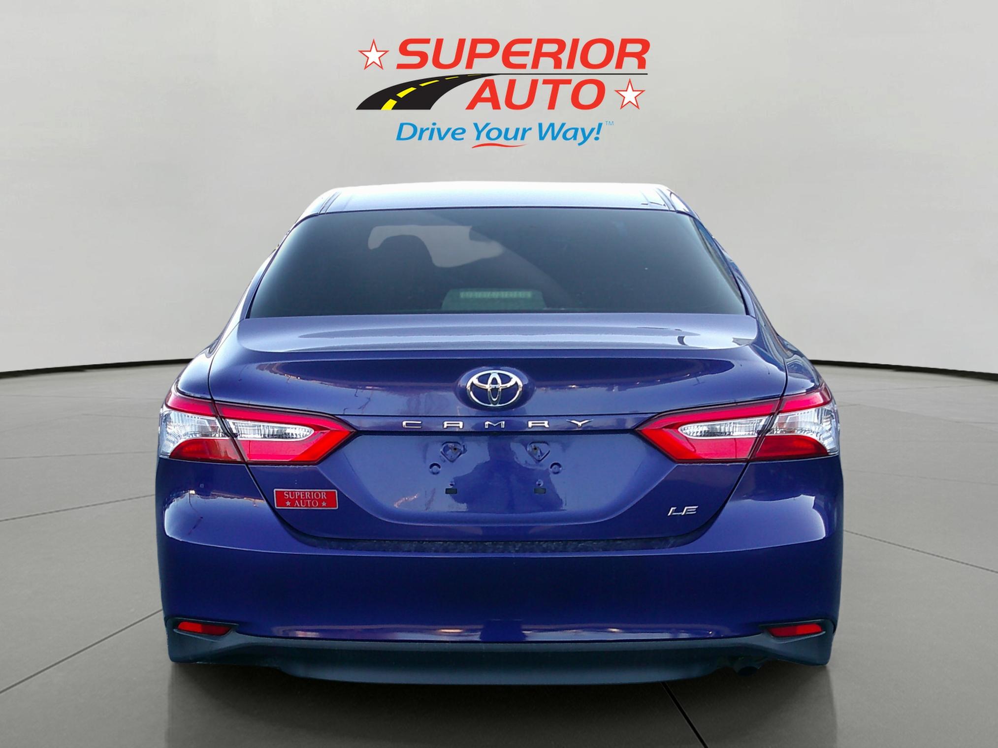 2018 Toyota Camry LE photo 4