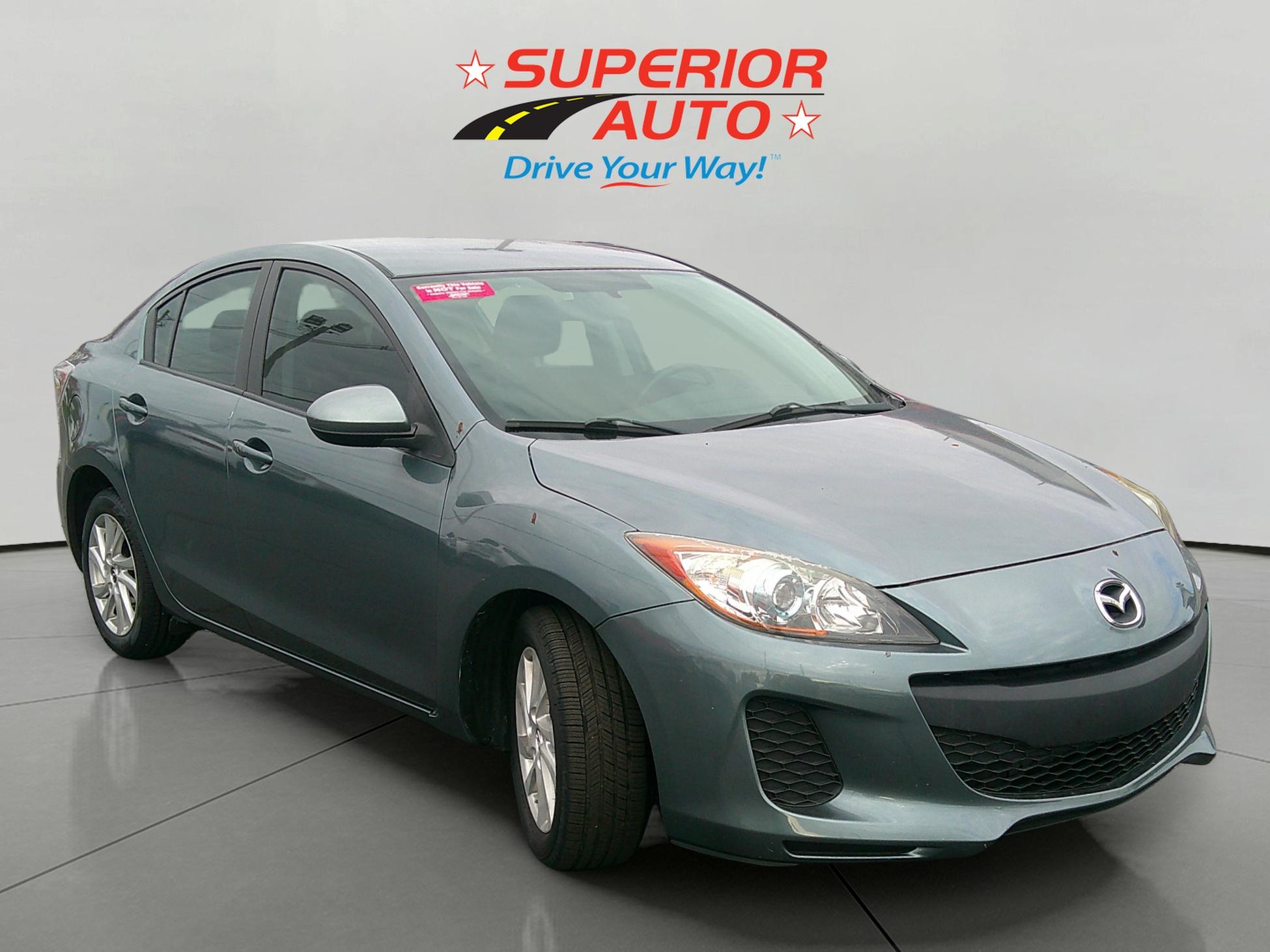 2013 Mazda Mazda3 Touring photo 2