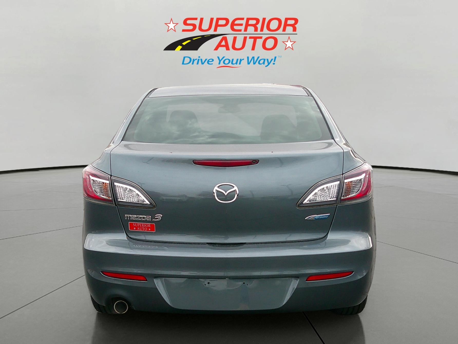 2013 Mazda Mazda3 Touring photo 4