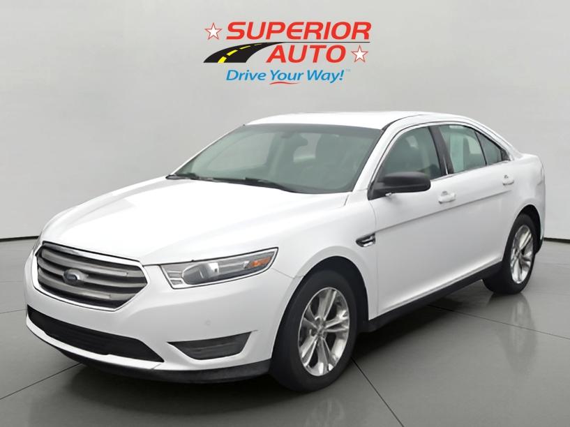 2019 Ford Taurus SE's photo