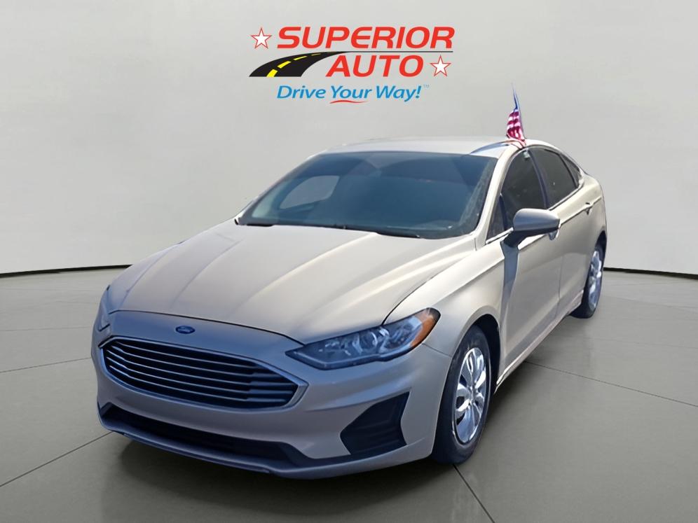 2019 Ford Fusion S's photo
