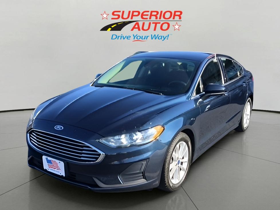 2020 Ford Fusion SE's photo