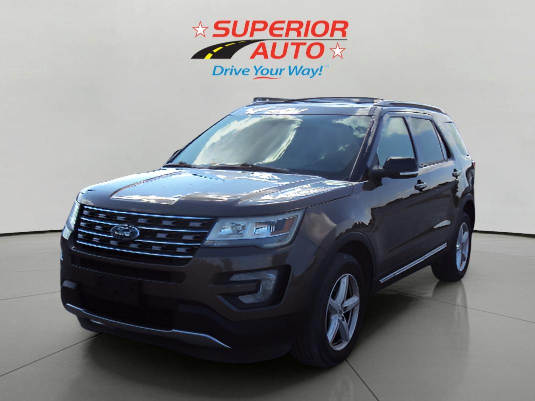 2016 Ford Explorer XLT's photo