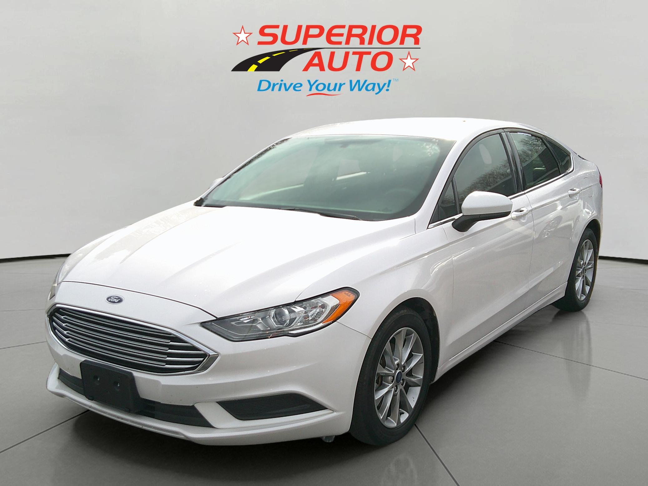 2017 Ford Fusion SE's photo