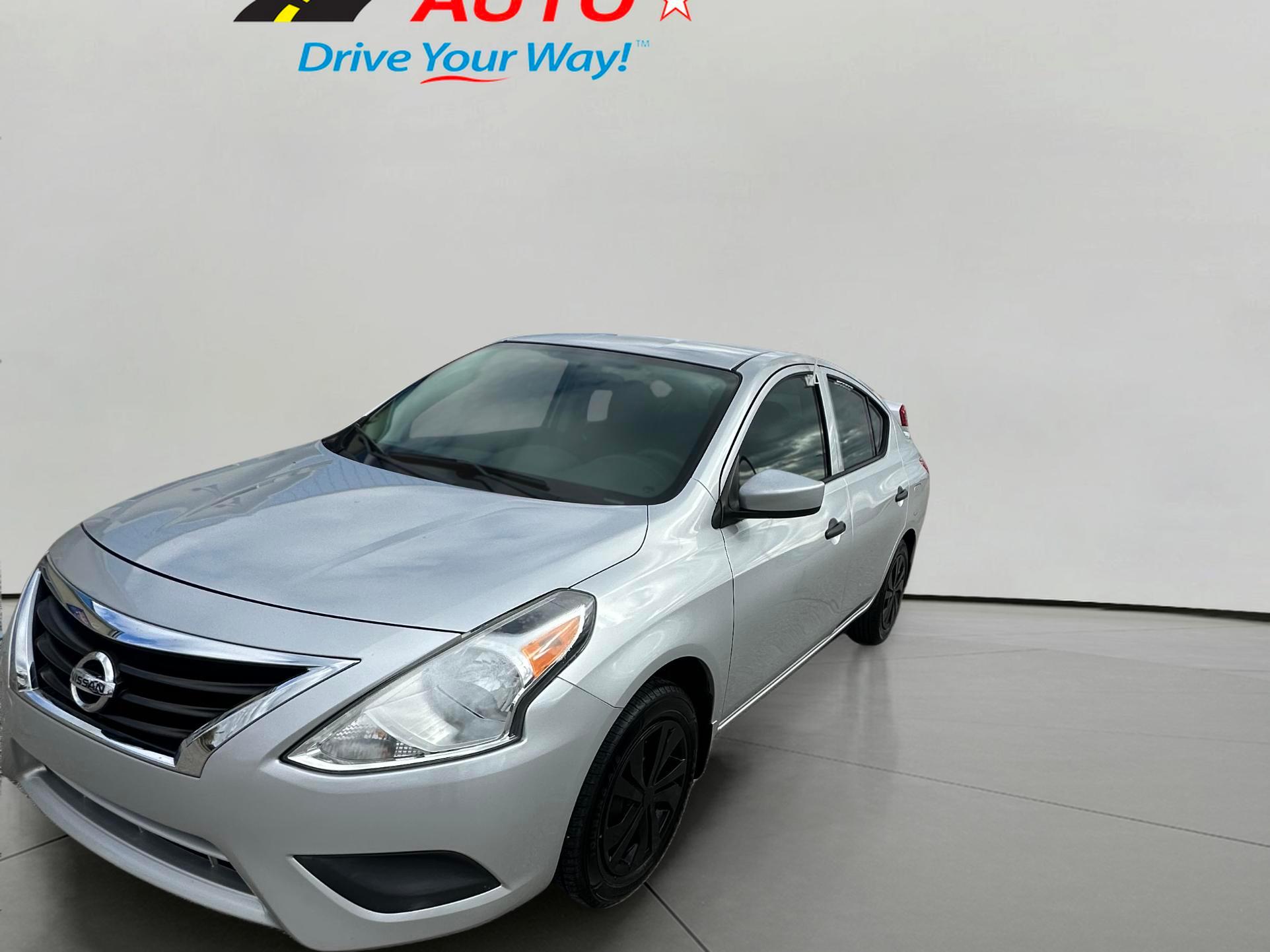 2017 Nissan Versa Sedan S Plus's photo