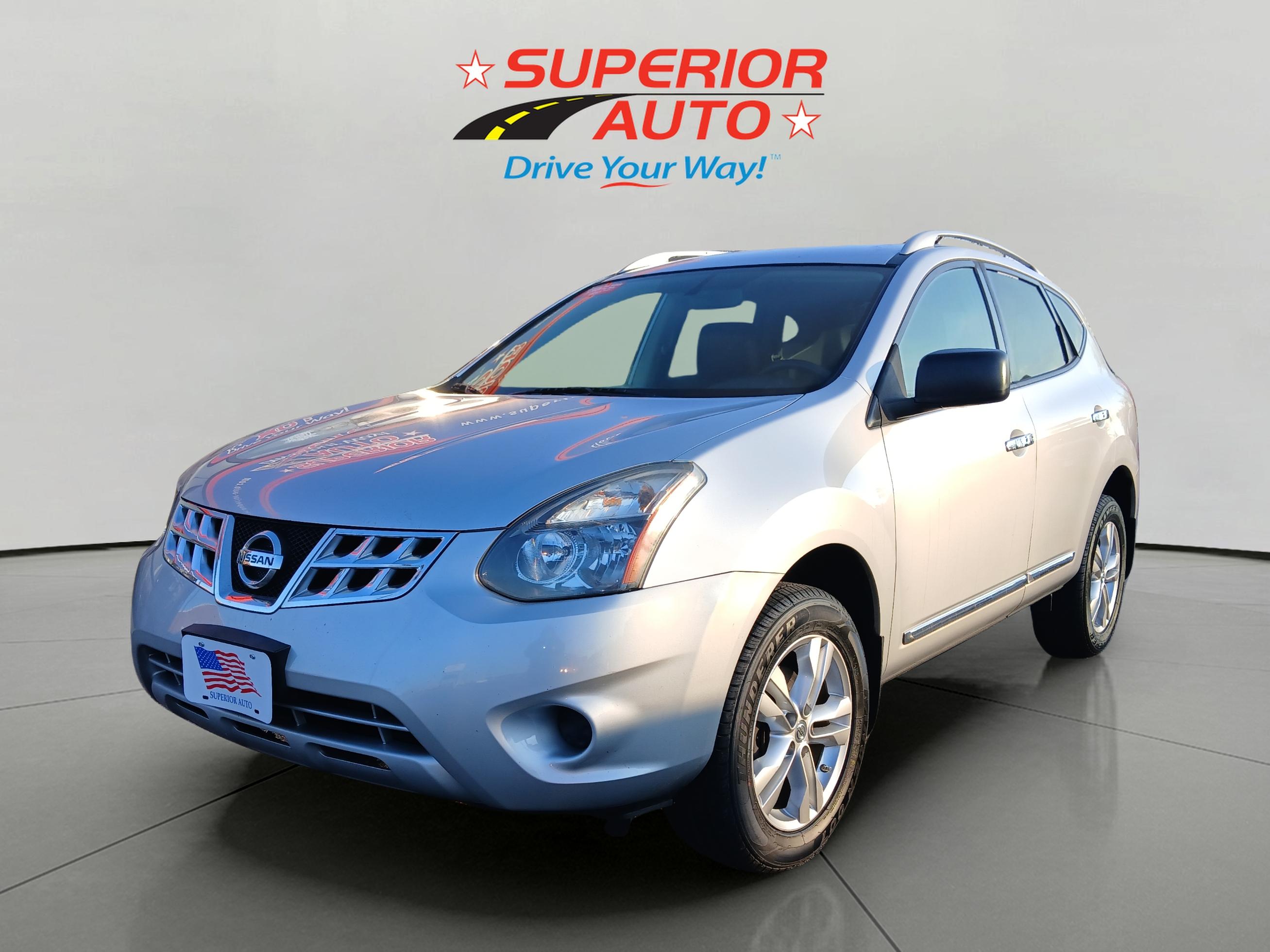 2015 Nissan Rogue Select S's photo