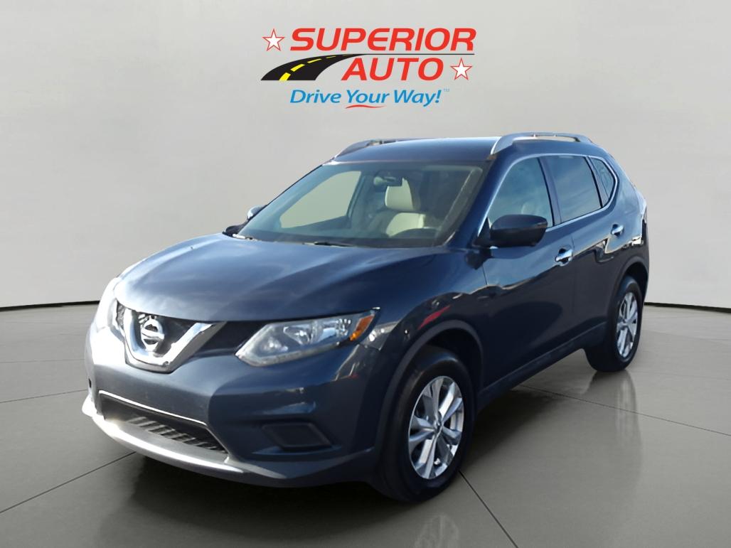 2016 Nissan Rogue SV's photo