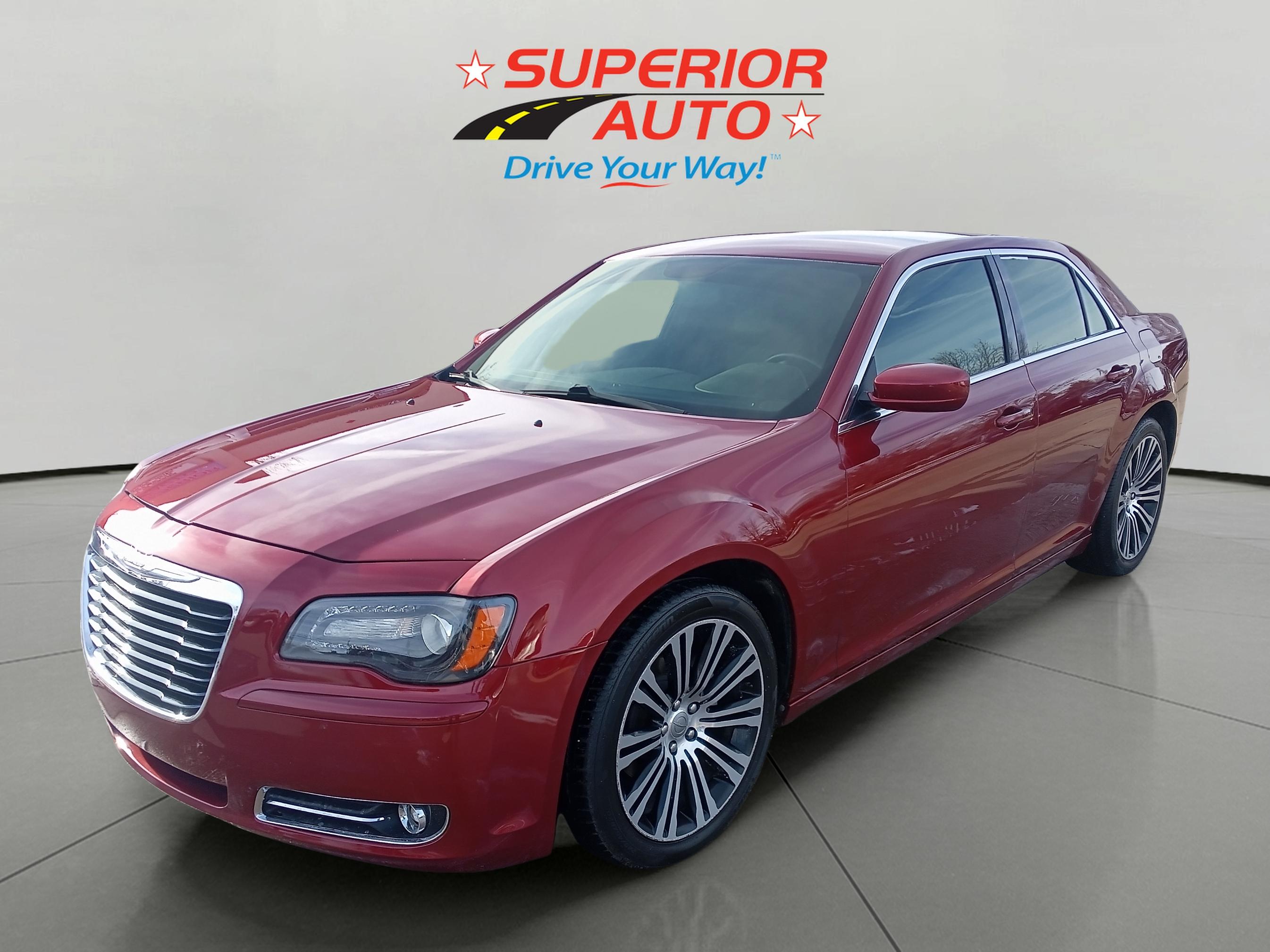 2014 Chrysler 300 S's photo