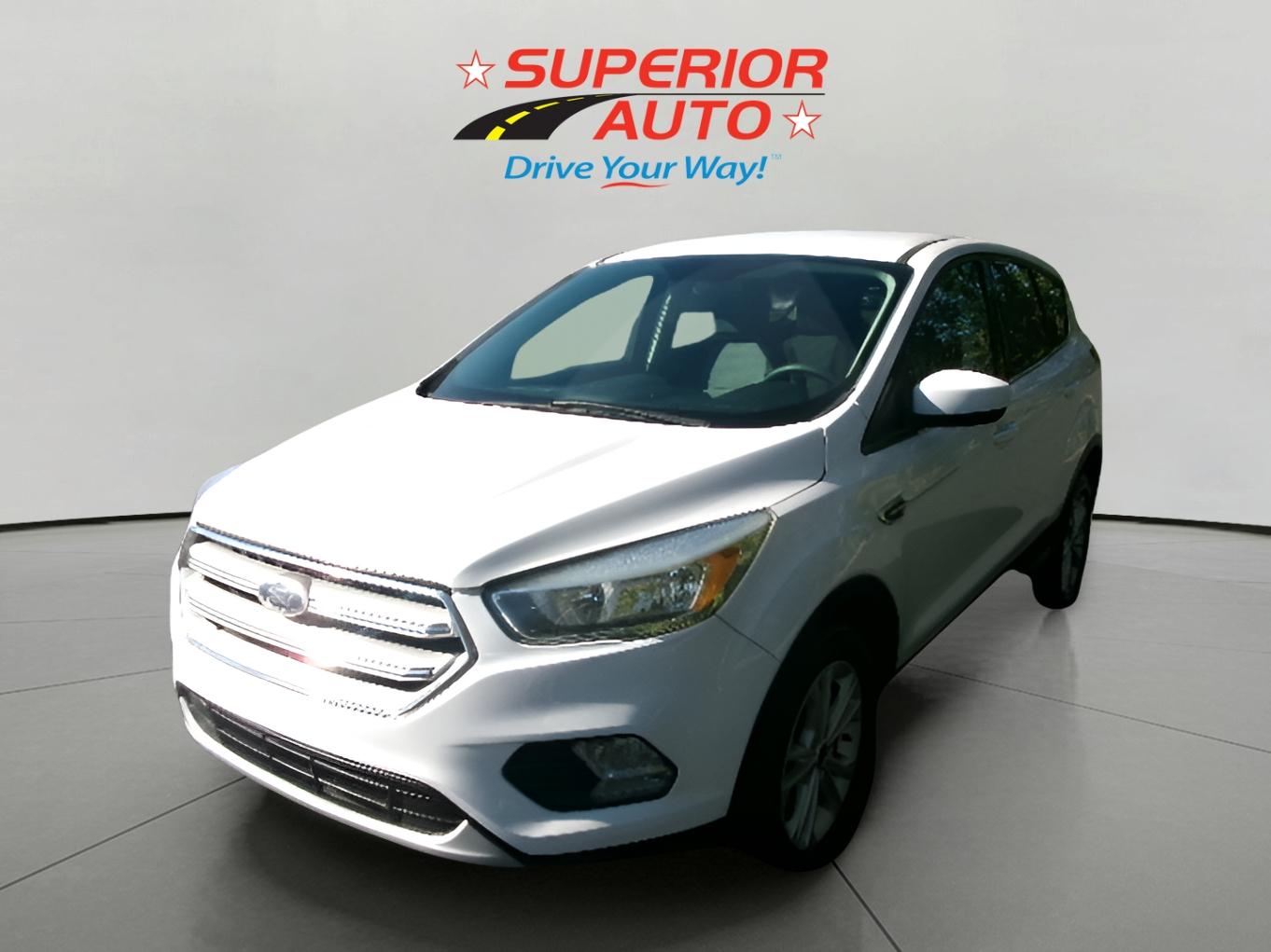 2017 Ford Escape SE's photo