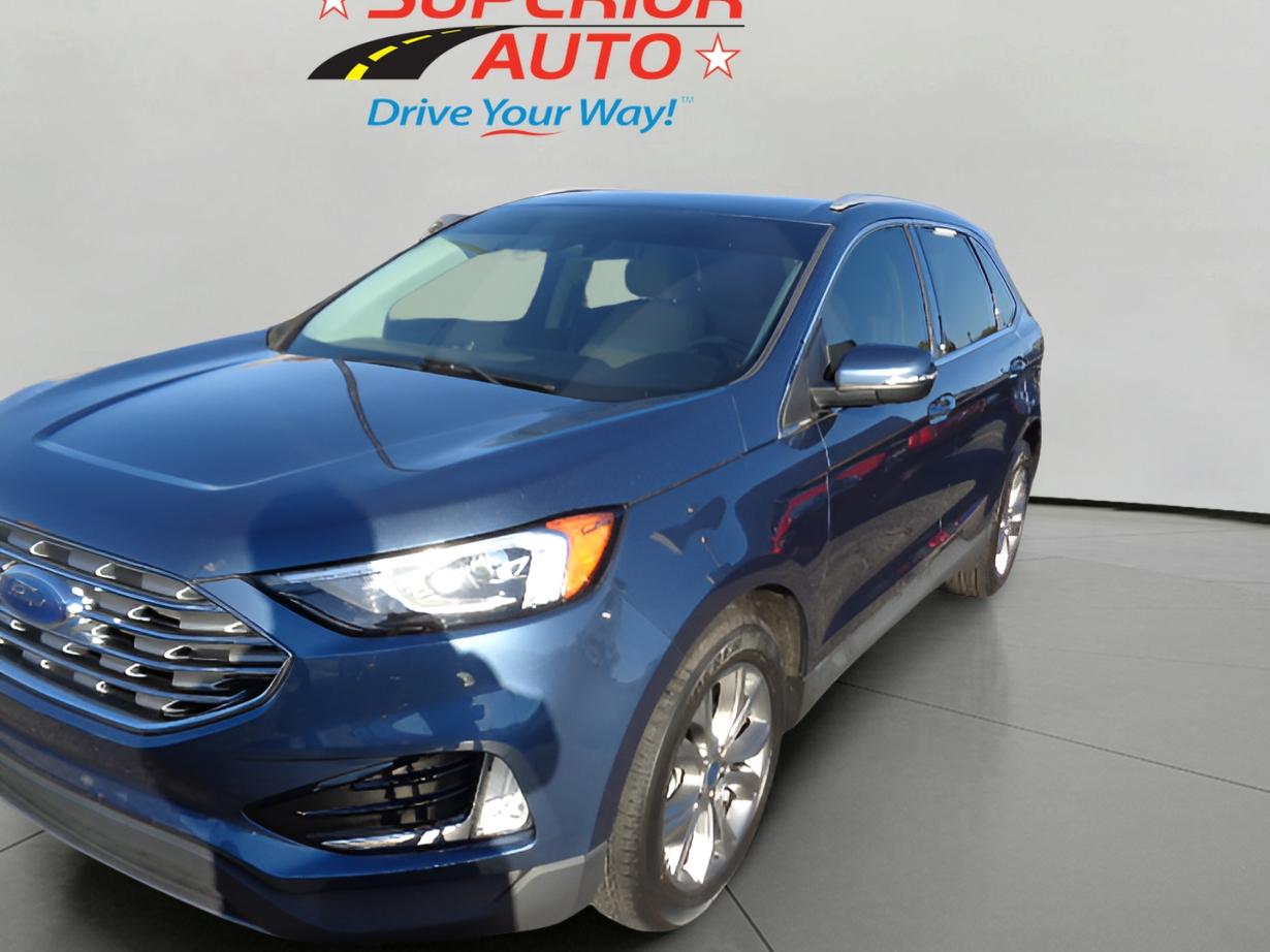 2019 Ford Edge Titanium's photo