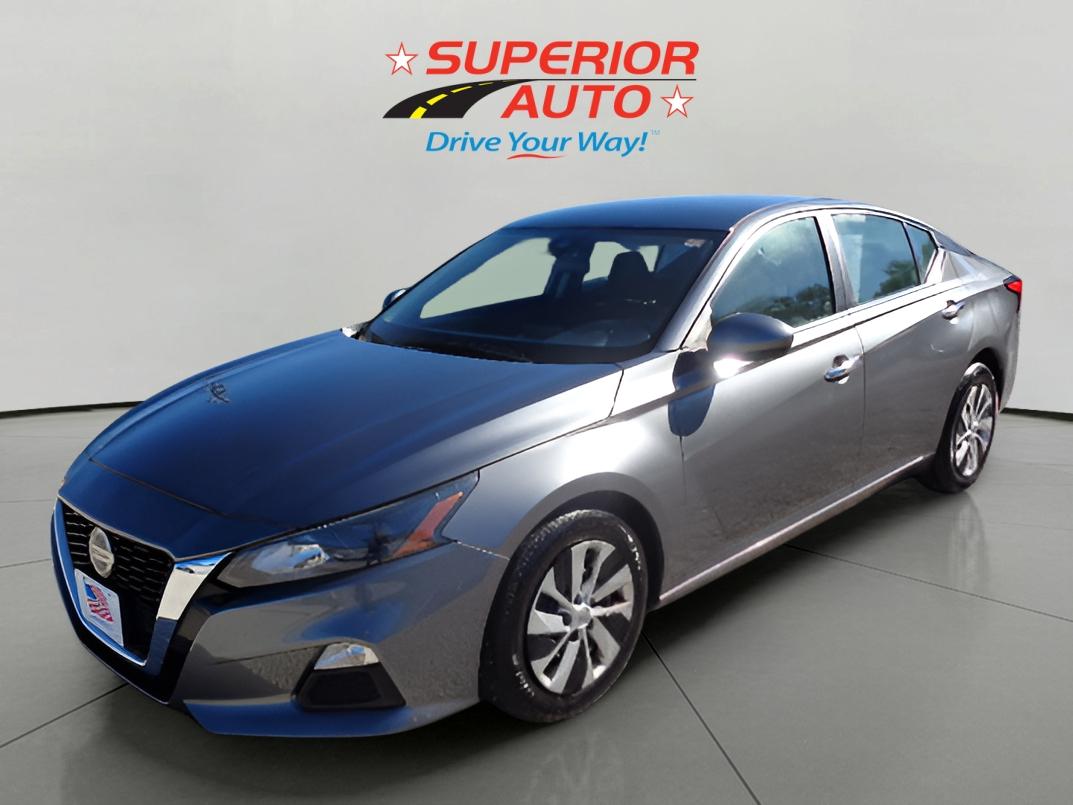 2022 Nissan Altima S's photo