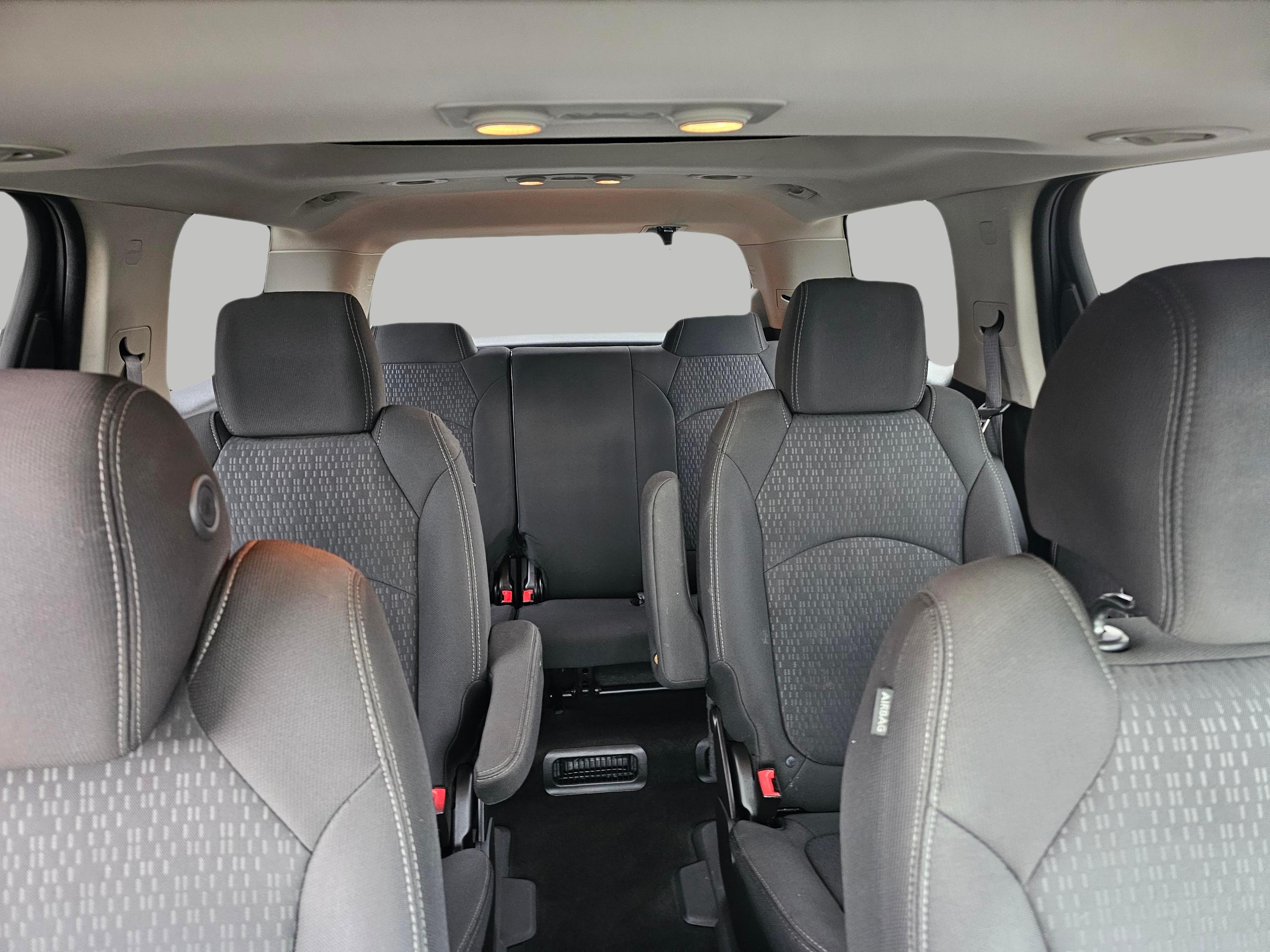 2015 Gmc Acadia photo 4