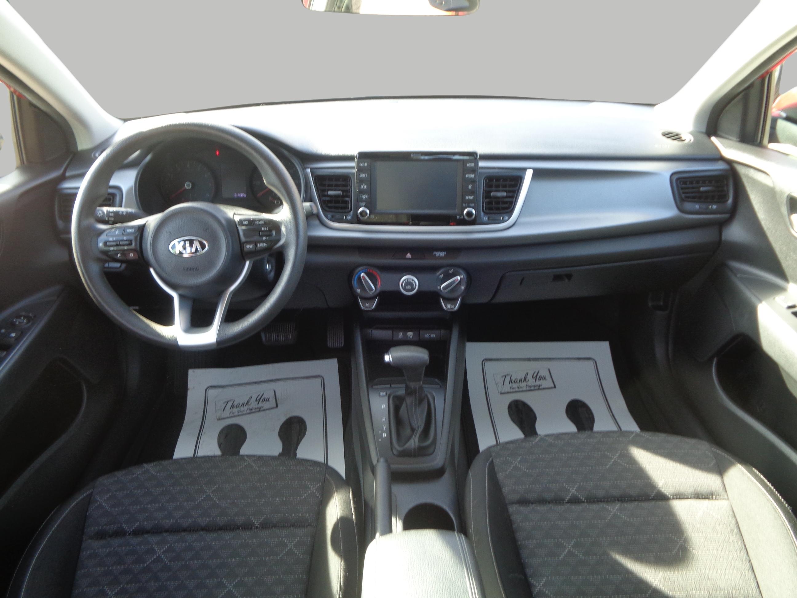 2019 Kia Rio S photo 3