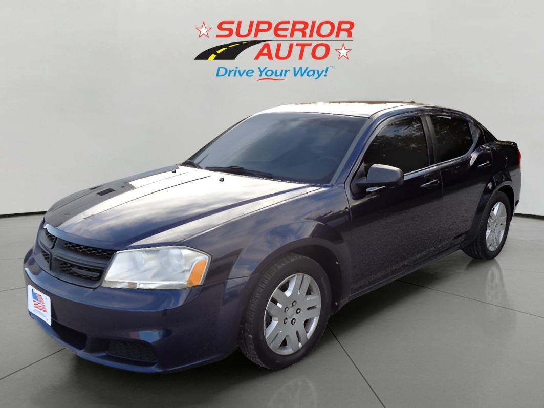 2013 Dodge Avenger SE's photo