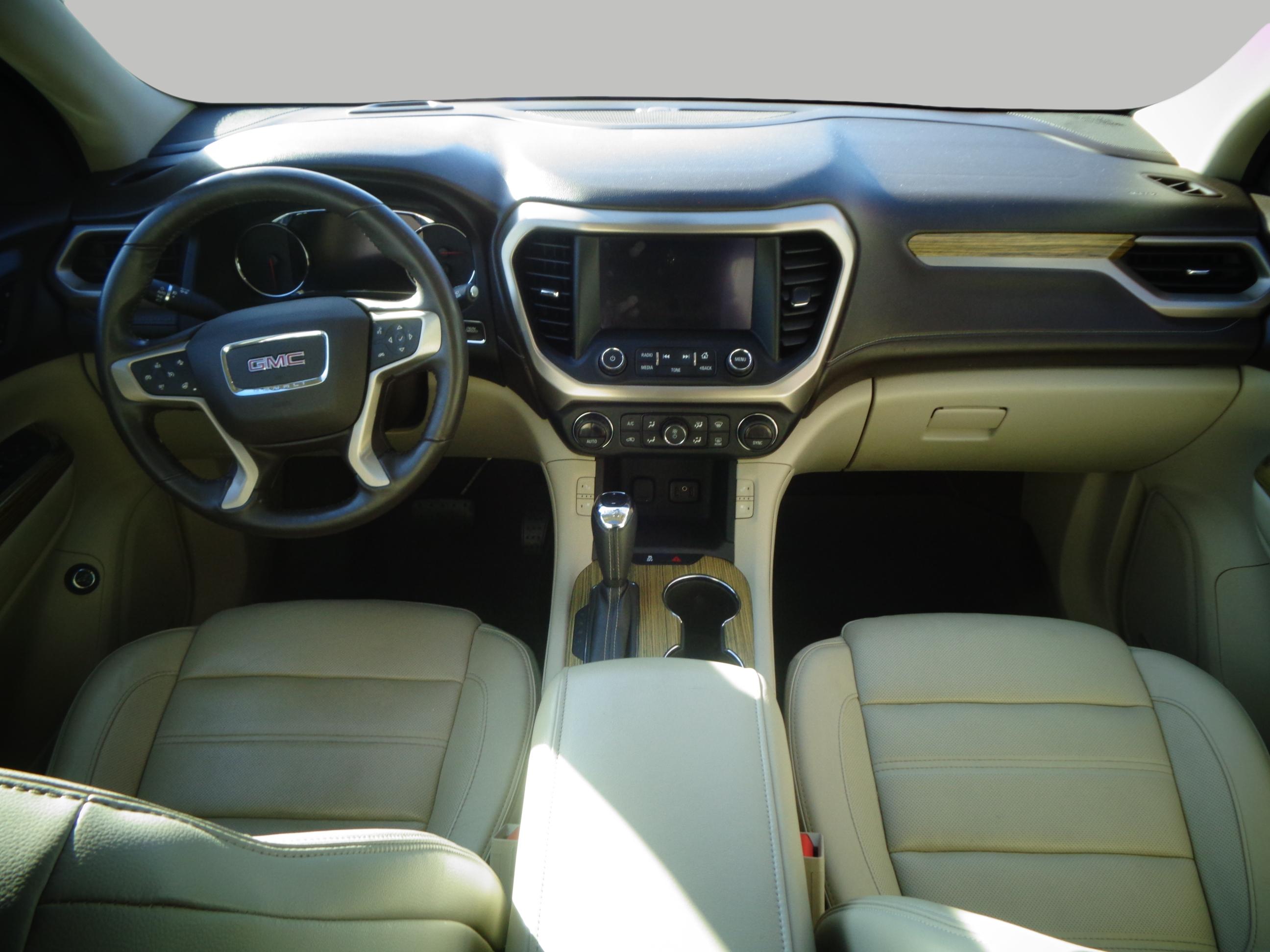 2017 Gmc Acadia Denali photo 4